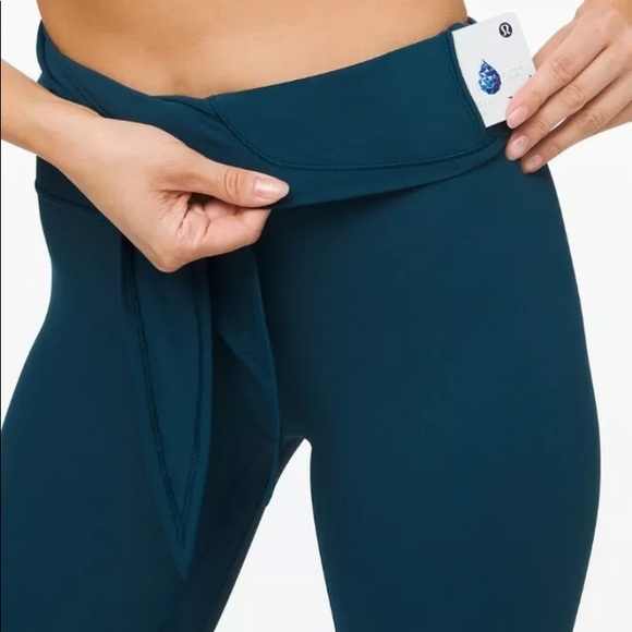 ISO Lululemon Wrap Waist Night Diver